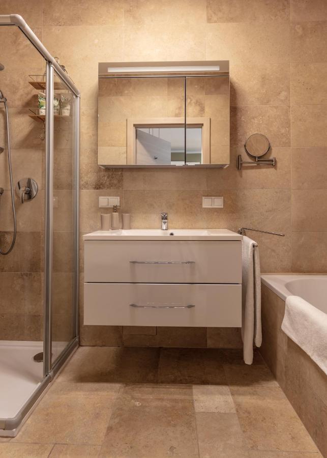 Pannonia Appartements Nezsider Kültér fotó