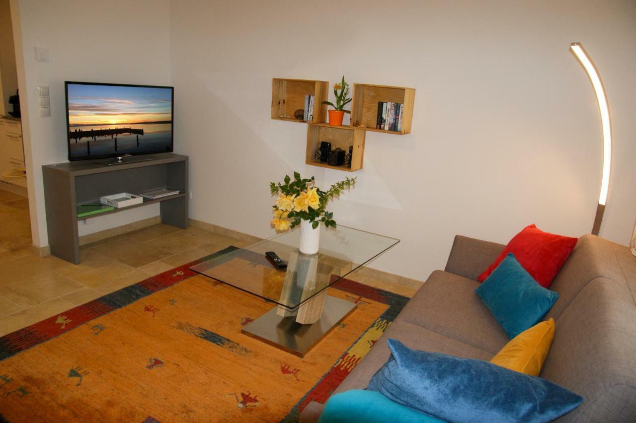 Pannonia Appartements Nezsider Kültér fotó